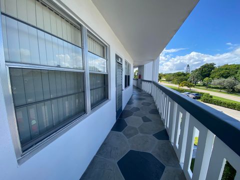 A home in Deerfield Beach