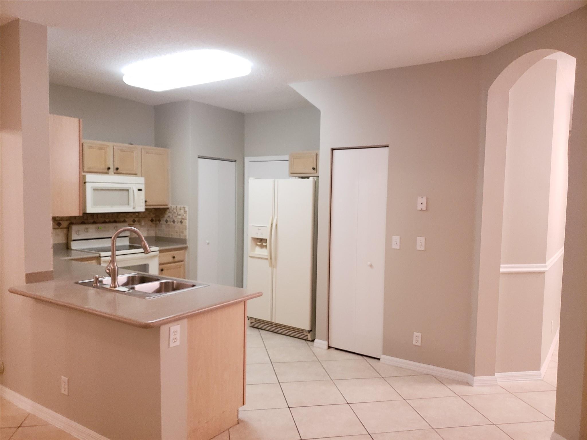 Lago Vista - Residential