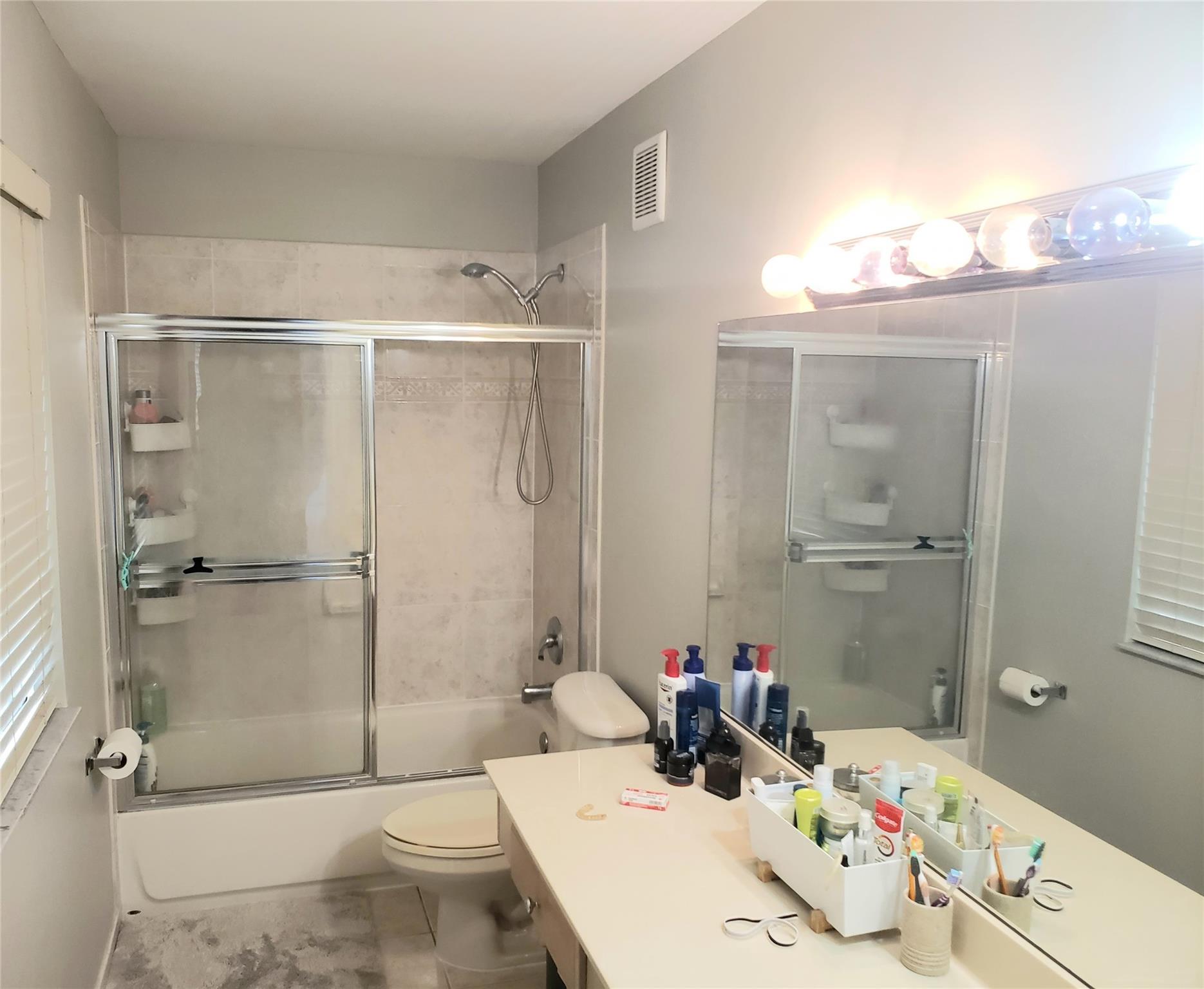 Lago Vista - Residential