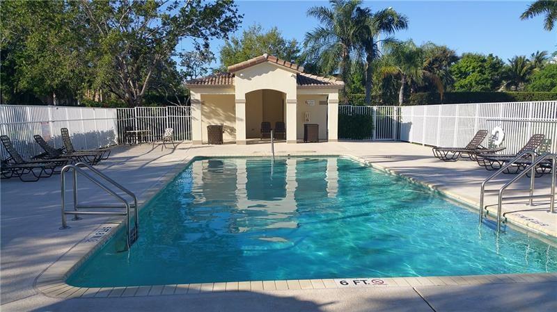 Lago Vista - Residential