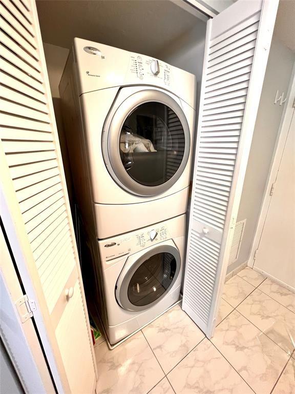 OCEAN HARBOR CONDO - Residential Lease