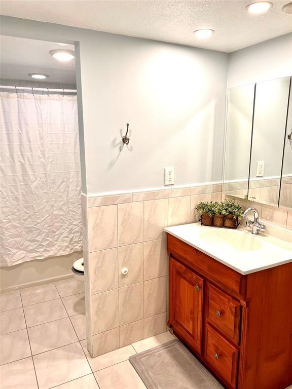 OCEAN HARBOR CONDO - Residential Lease