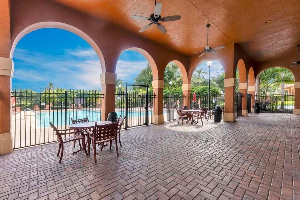 BELLA TERRA PUD 3 - Residential