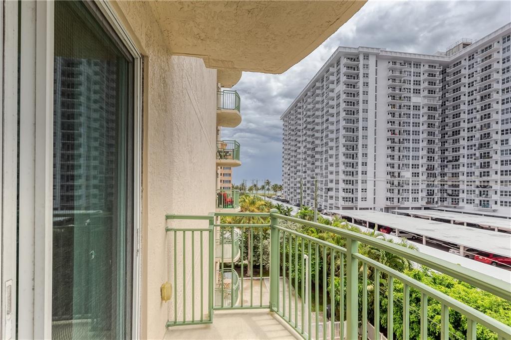 Silver Beach - Residential