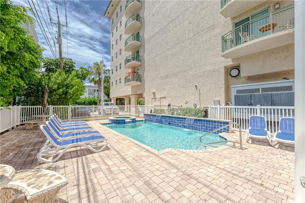 Silver Beach - Residential