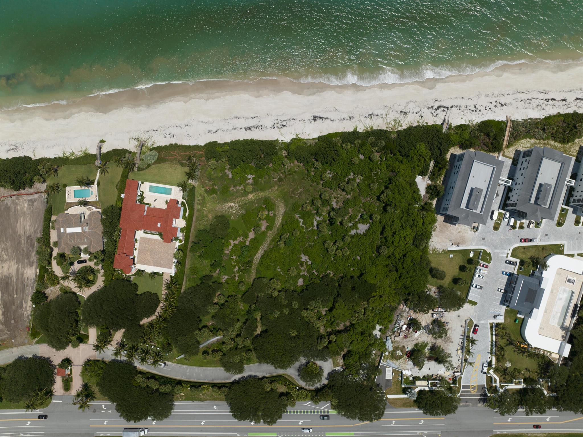 OCEAN PEARL SUBDIVISION - Land