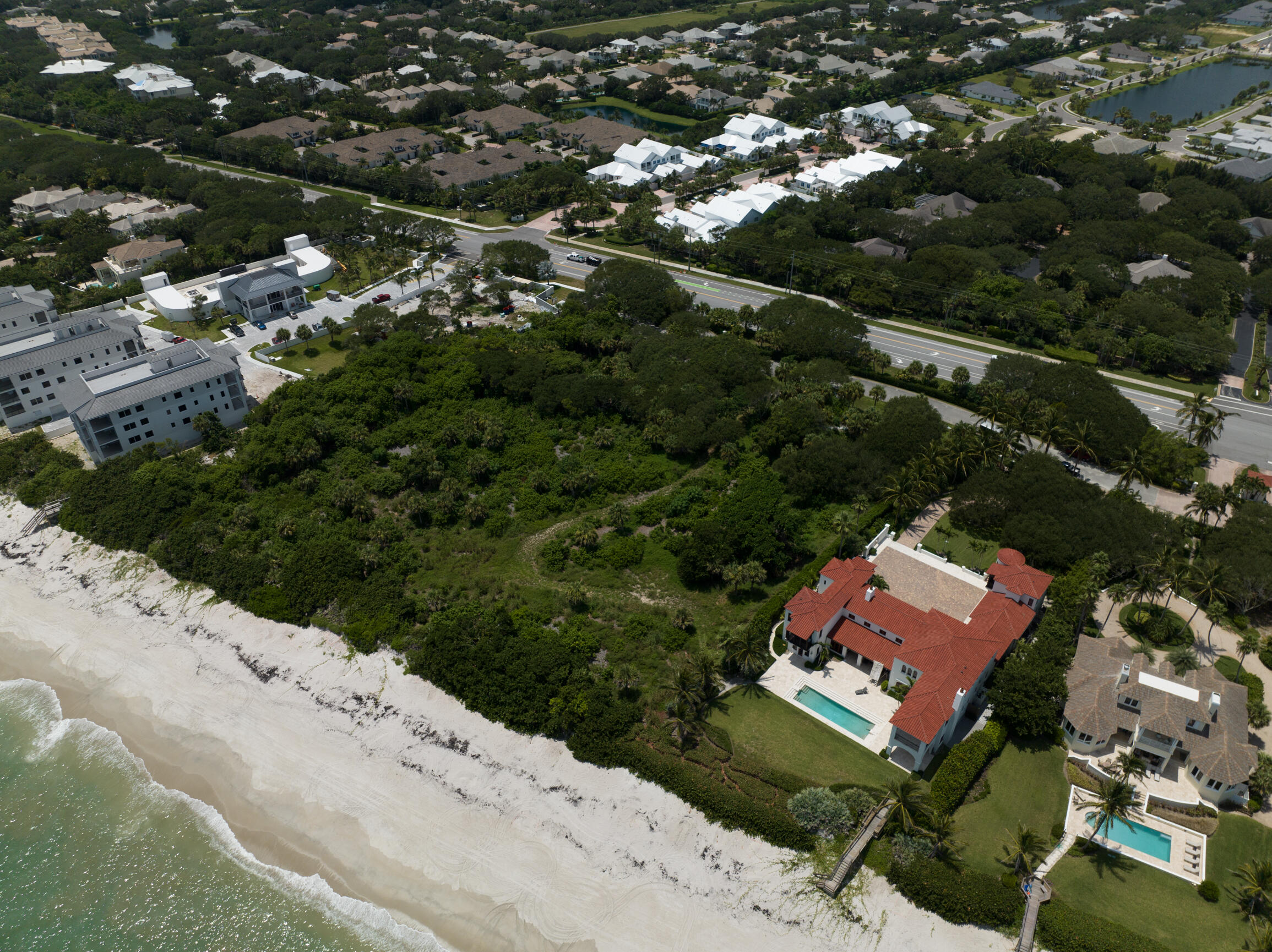 OCEAN PEARL SUBDIVISION - Land