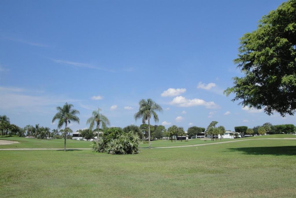 SOUTHPORT AT HUNTERS RUN CONDO - Residential