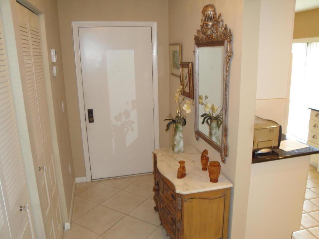 SOUTHPORT AT HUNTERS RUN CONDO - Residential