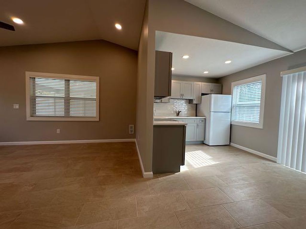 Photo of 3166 SE Garden Street #3166, Stuart, FL 34997 (MLS # B26012641)
