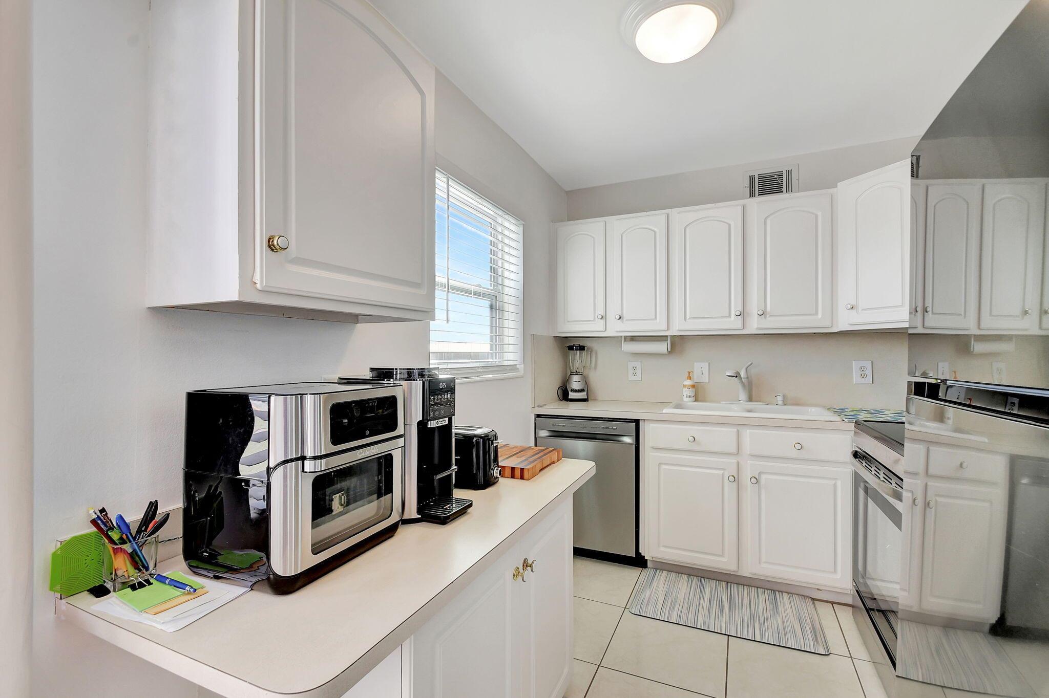 CHATHAM CONDOS - Residential