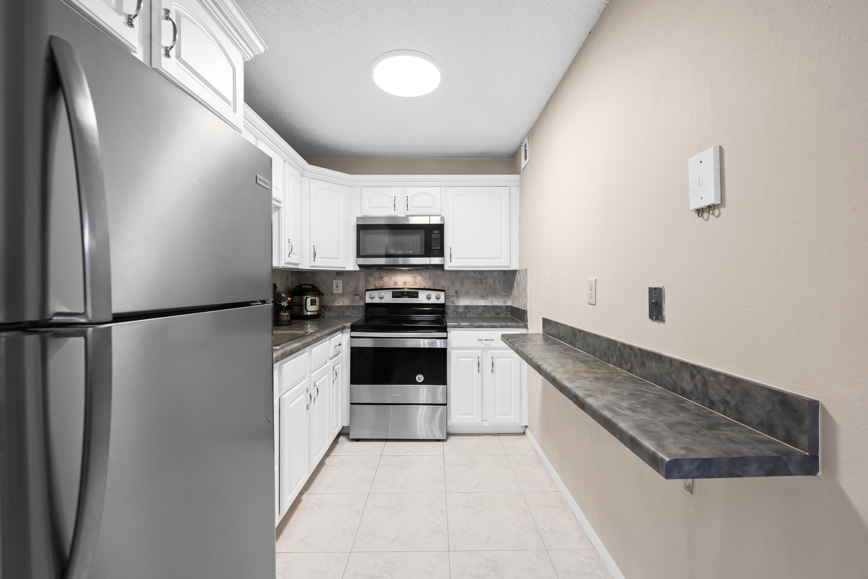 5180 E Sabal Palm Boulevard 239