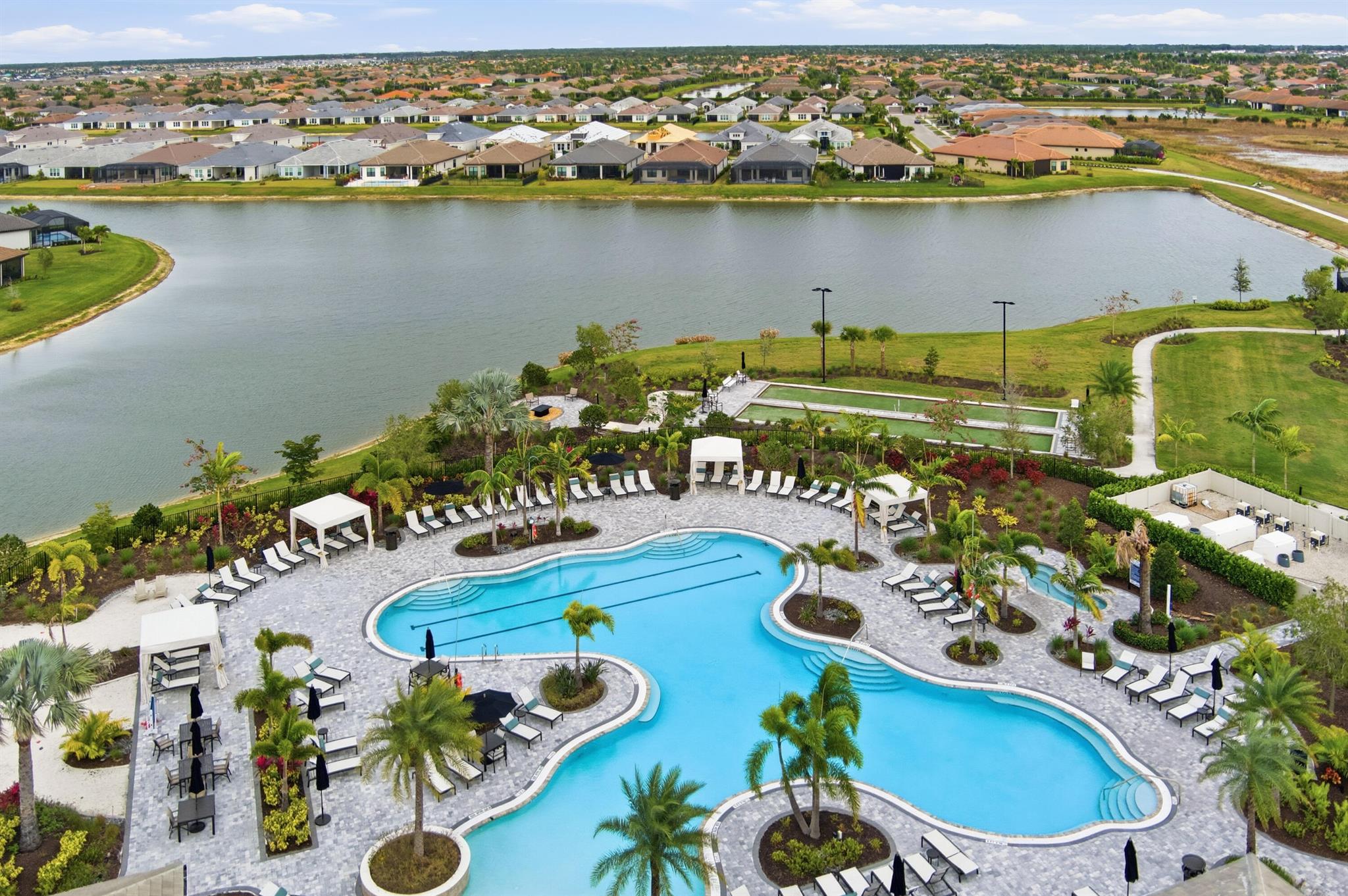 ESPLANADE AT TRADITION PH - Residential