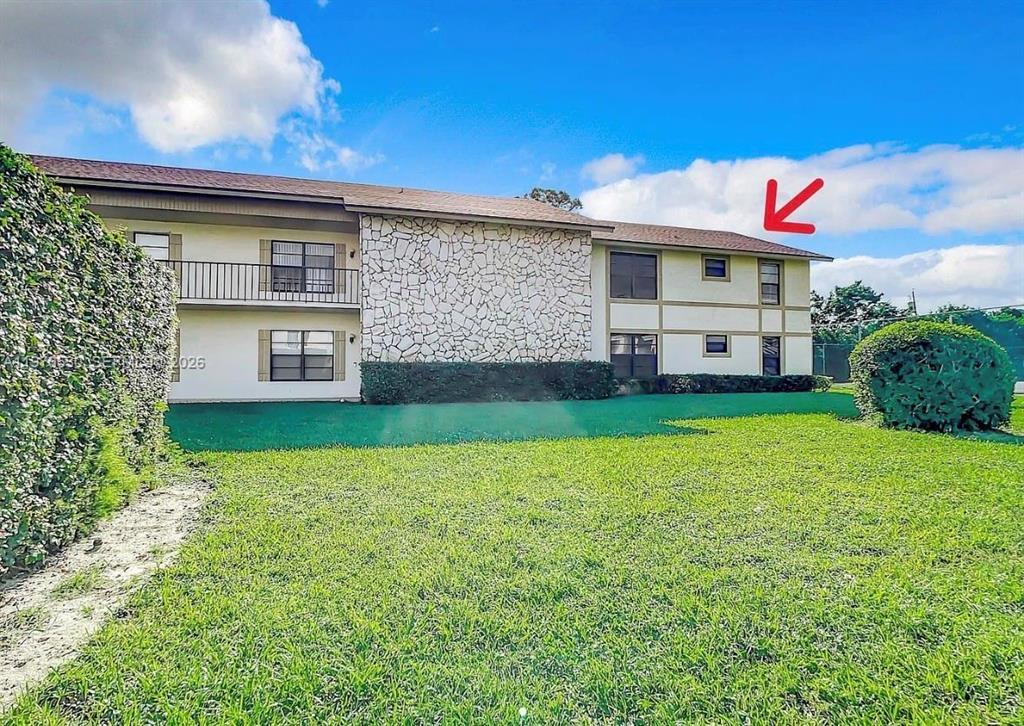 Photo of 5894 Longbow Lane #6, West Palm Beach, FL 33415 (MLS # B26037256)