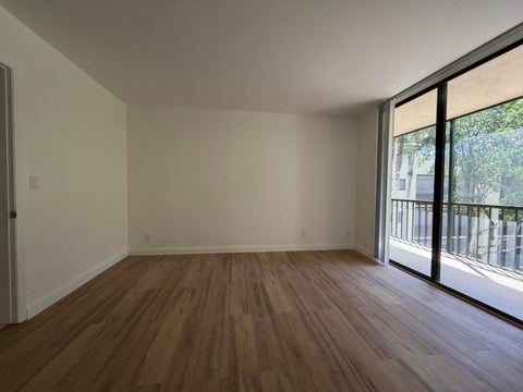 Tiny photo for 5220 Las Verdes Circle #317, Delray Beach, FL 33484 (MLS # B26029487)