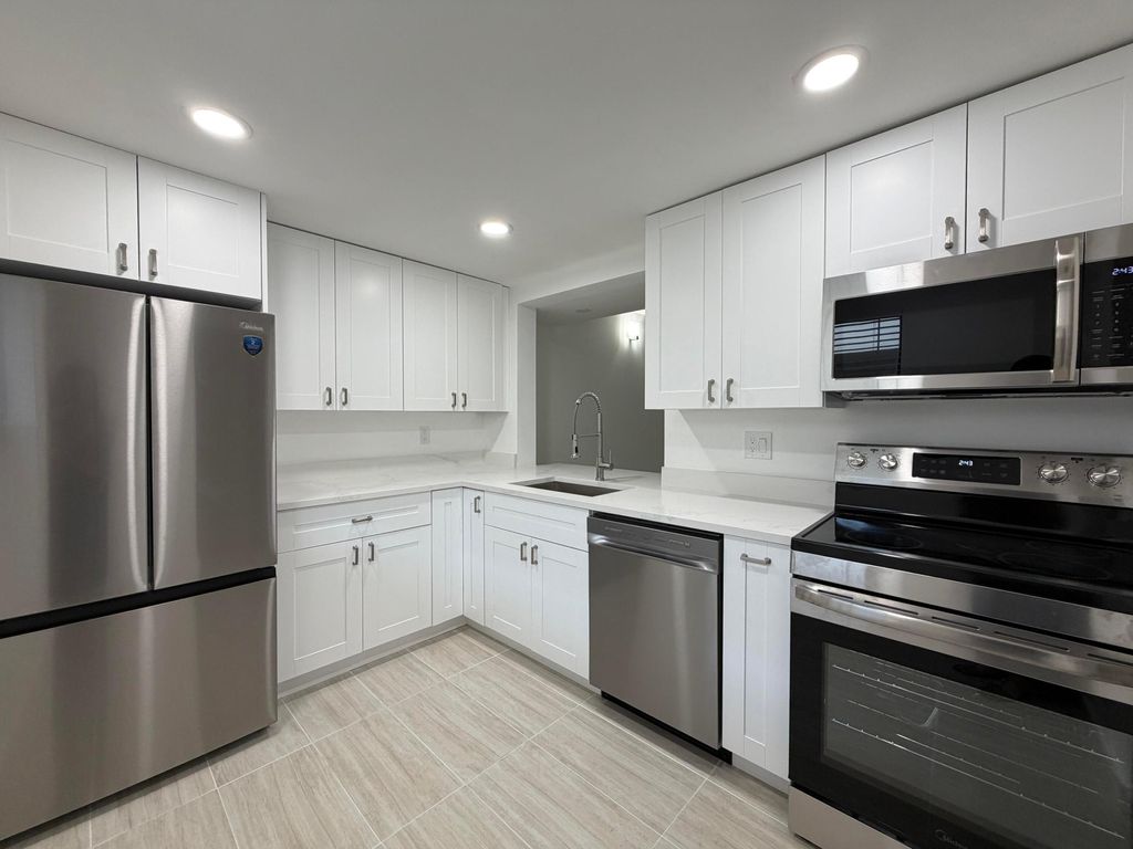 Photo of 5220 Las Verdes Circle #317, Delray Beach, FL 33484 (MLS # B26029487)