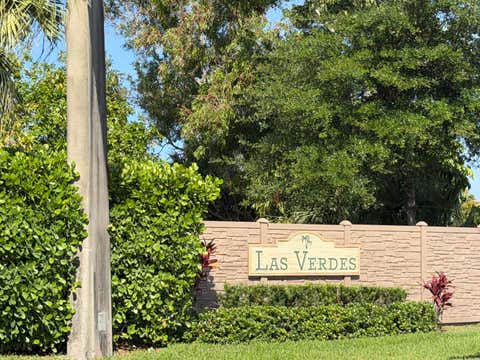 Tiny photo for 5220 Las Verdes Circle #317, Delray Beach, FL 33484 (MLS # B26029487)