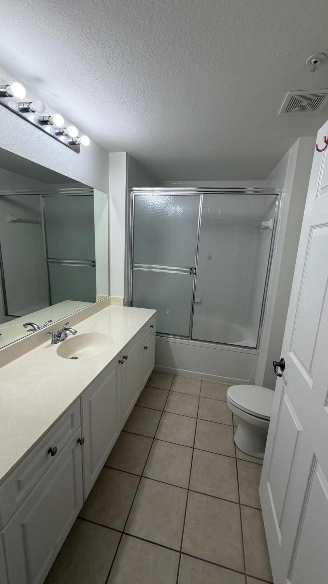 2801 Sarento Place 301