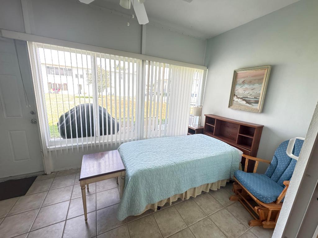 HIGH POINT WEST CONDO - Residential