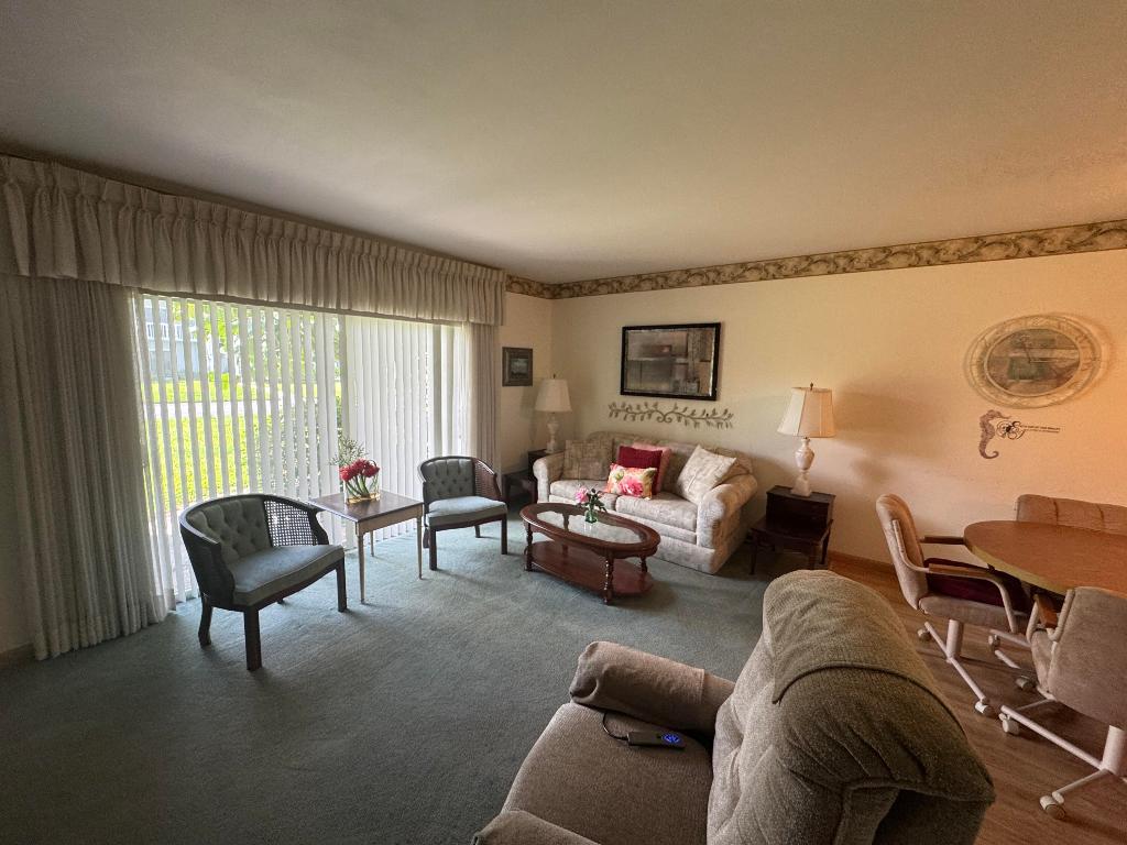 HIGH POINT WEST CONDO - Residential