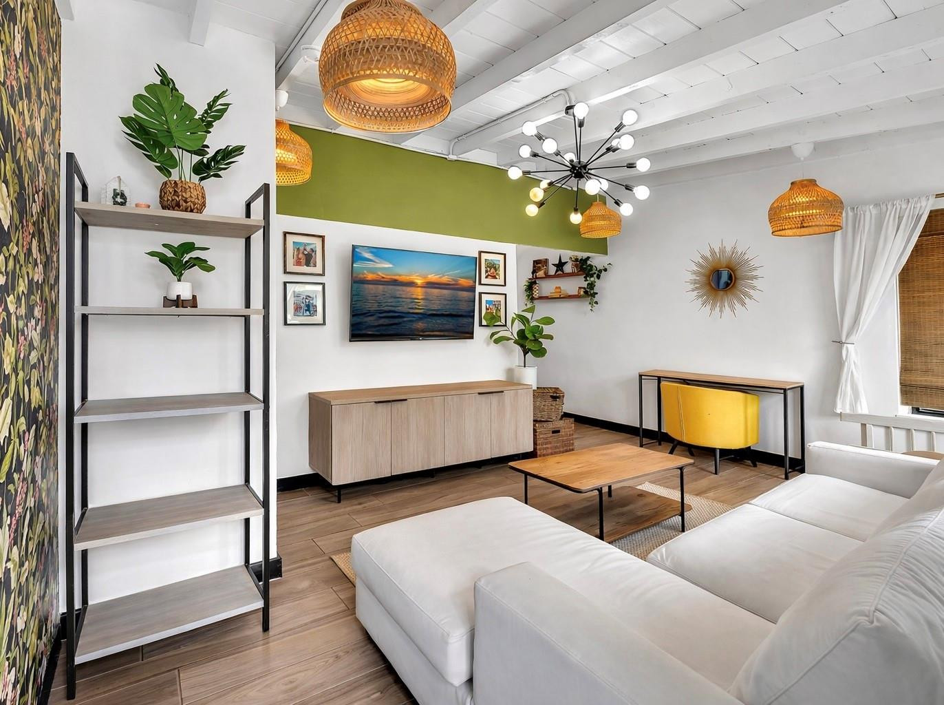 Croissant Park - Residential