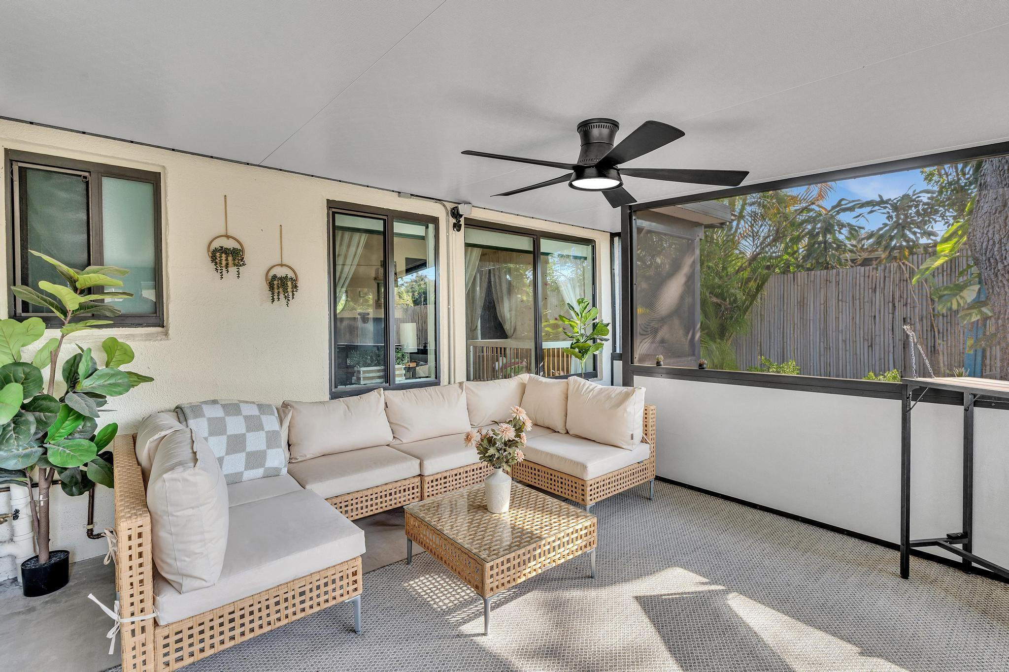 Croissant Park - Residential