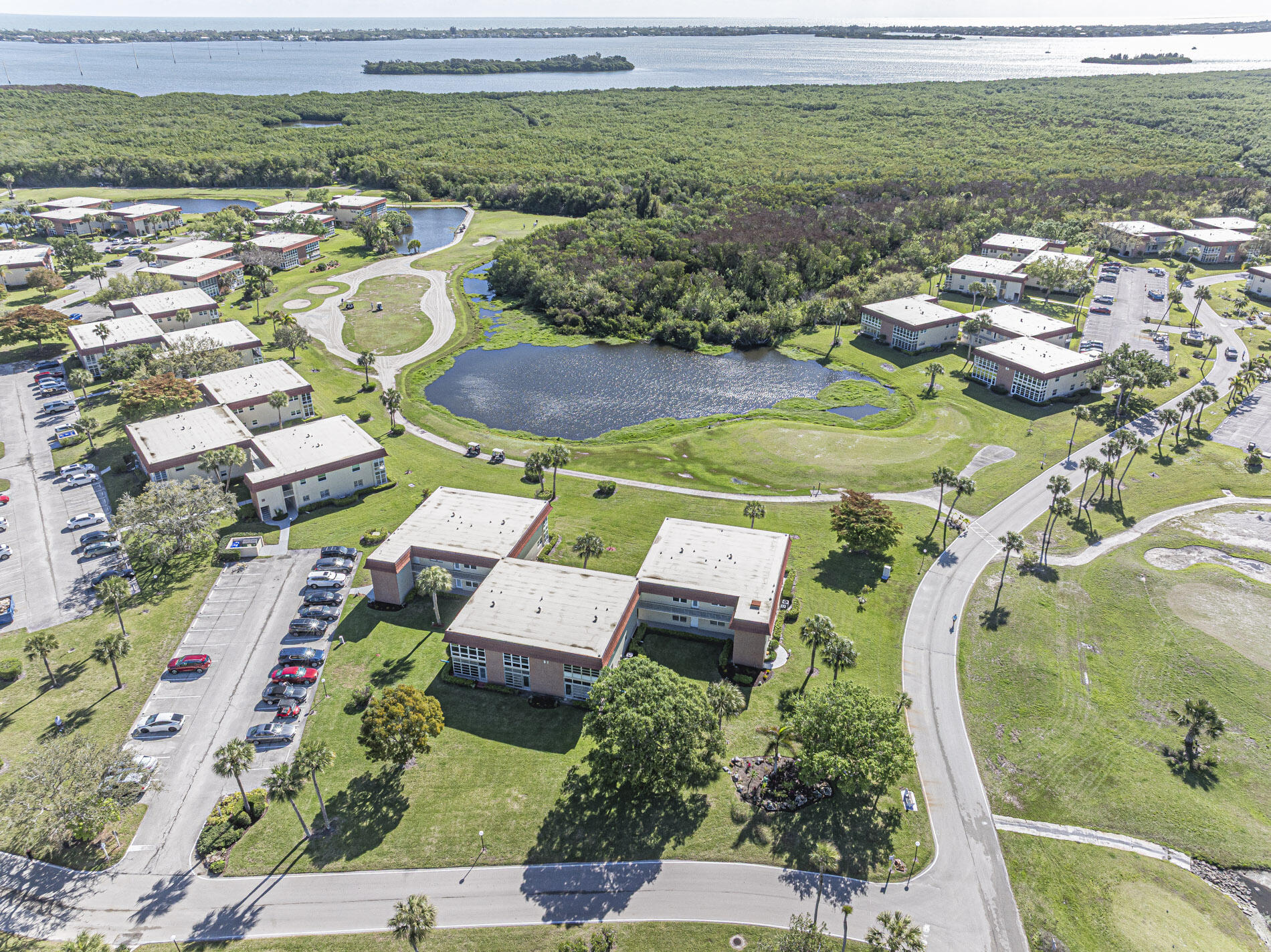 VISTA ROYALE PHASE IV BLDGS 83-111 - Residential