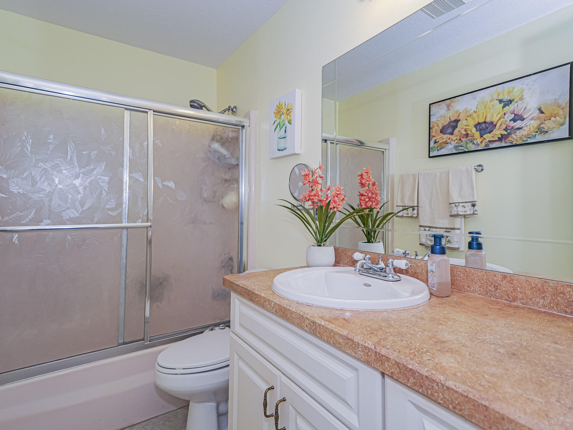 VISTA ROYALE PHASE IV BLDGS 83-111 - Residential