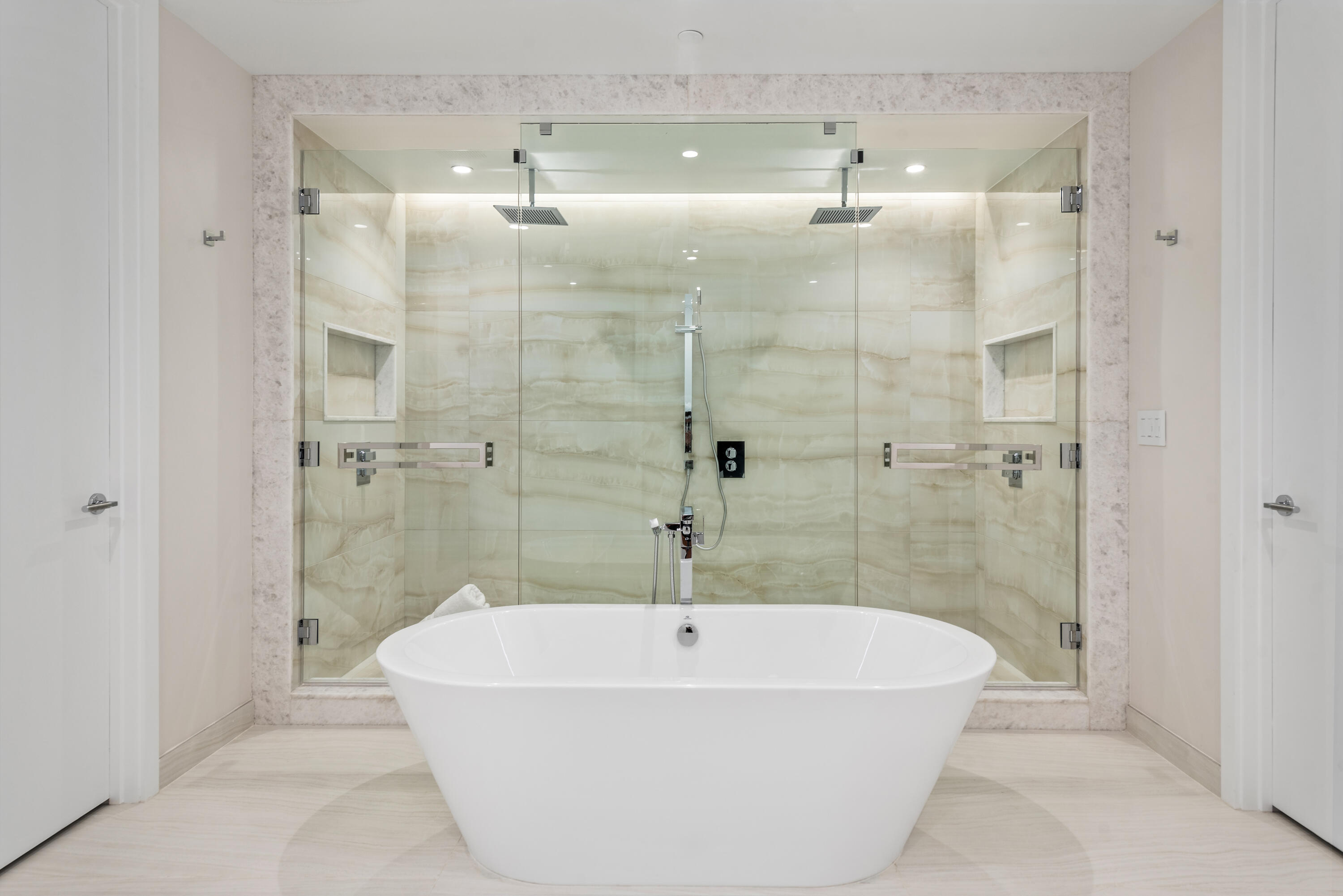ALINA 210 BOCA RATON CONDO - Residential