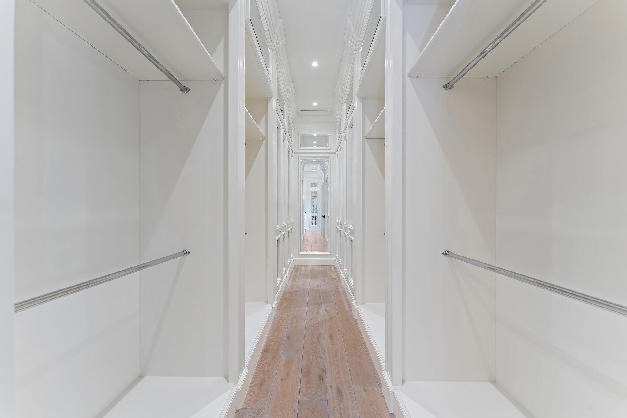 BEARS CLUB - Residential