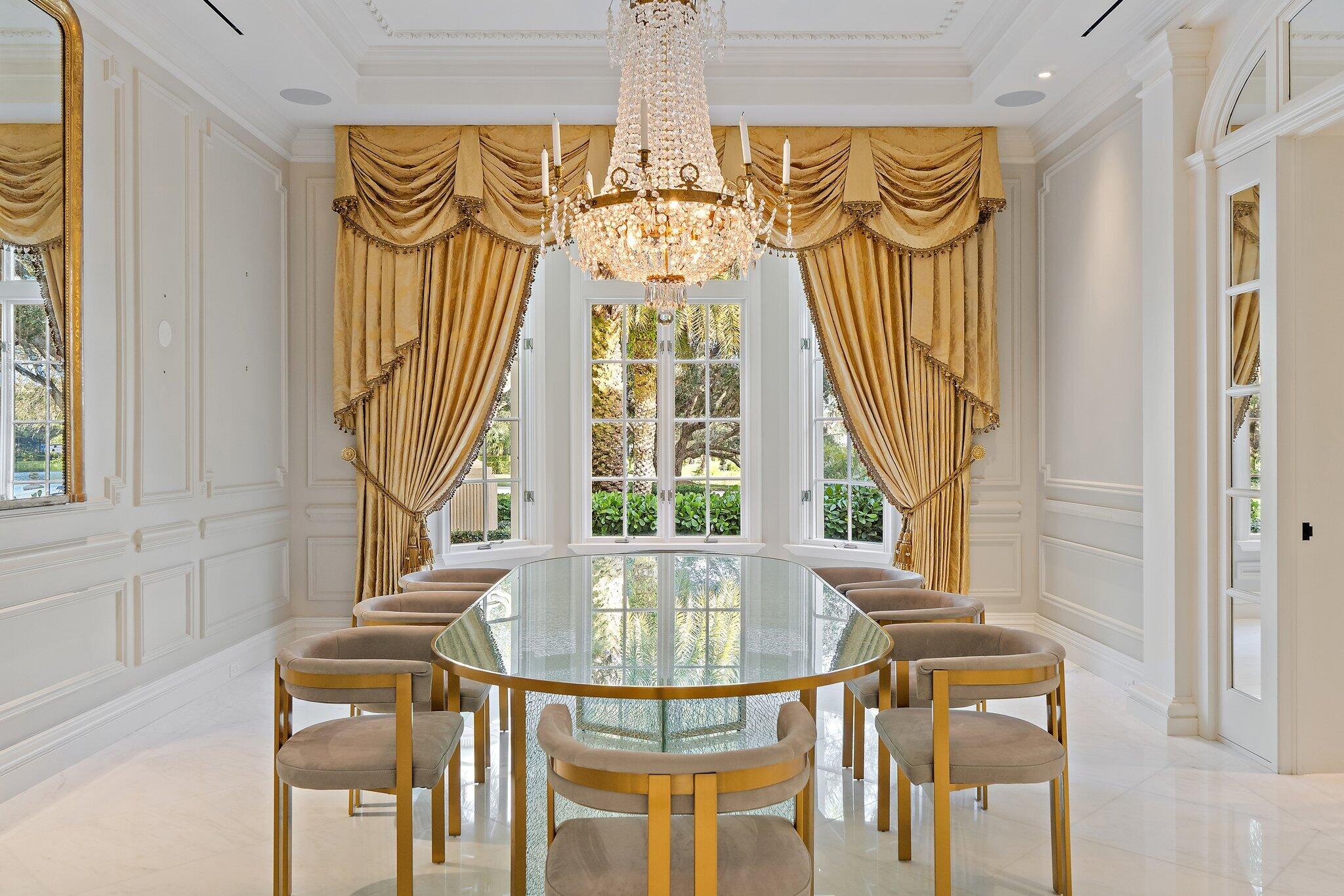 BEARS CLUB - Residential