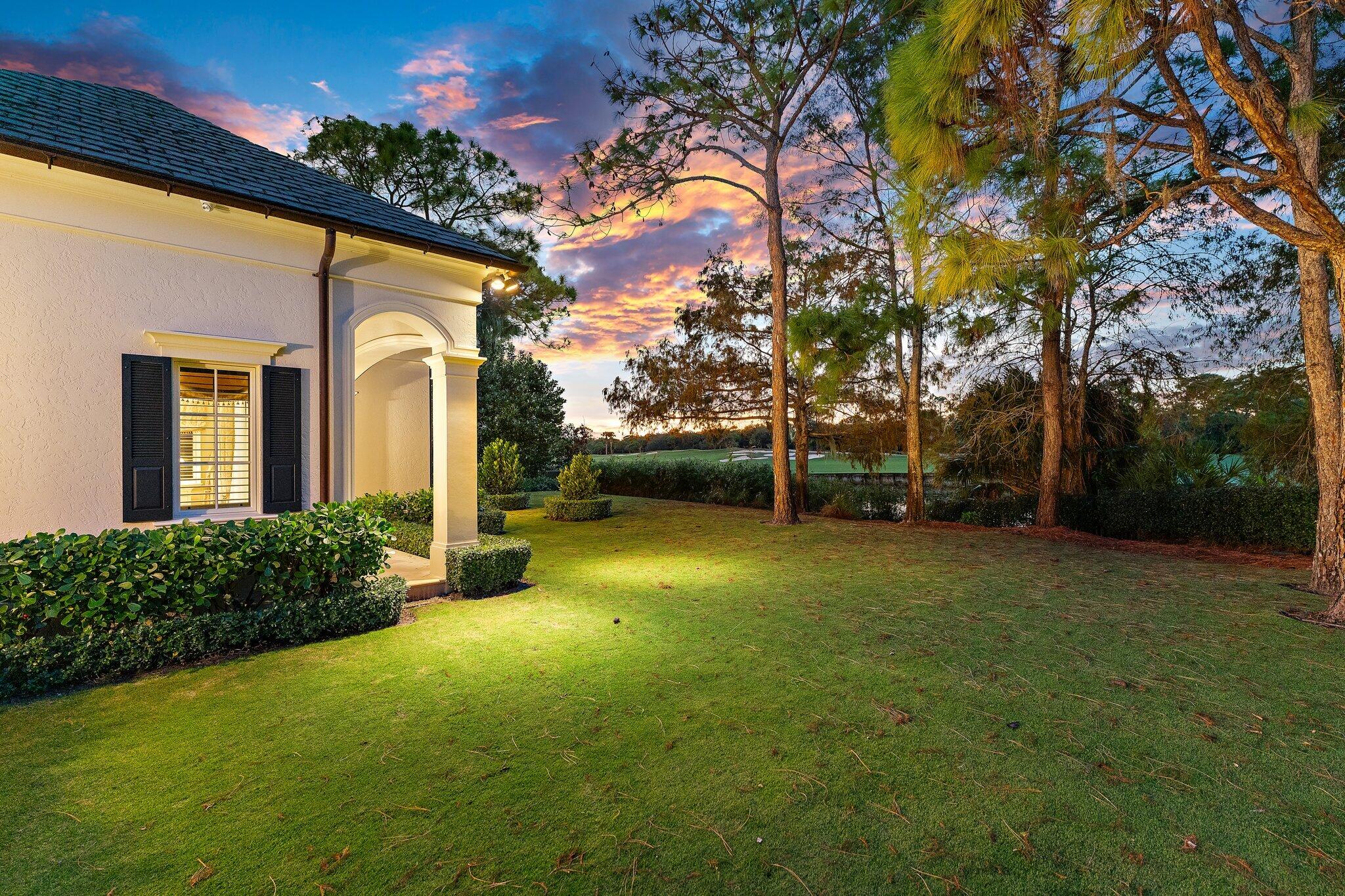 BEARS CLUB - Residential