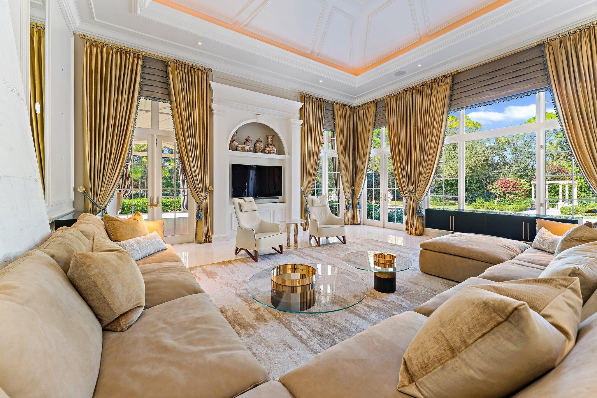 BEARS CLUB - Residential