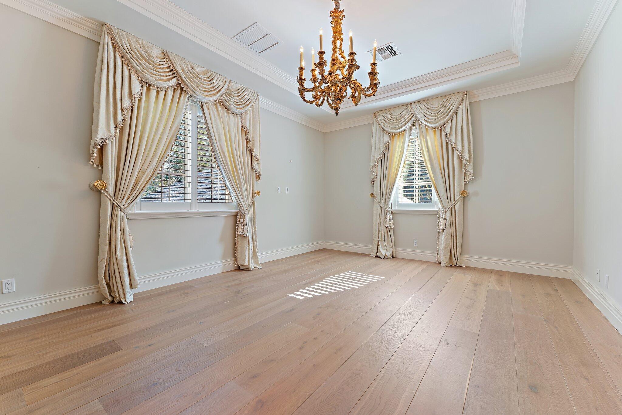 BEARS CLUB - Residential