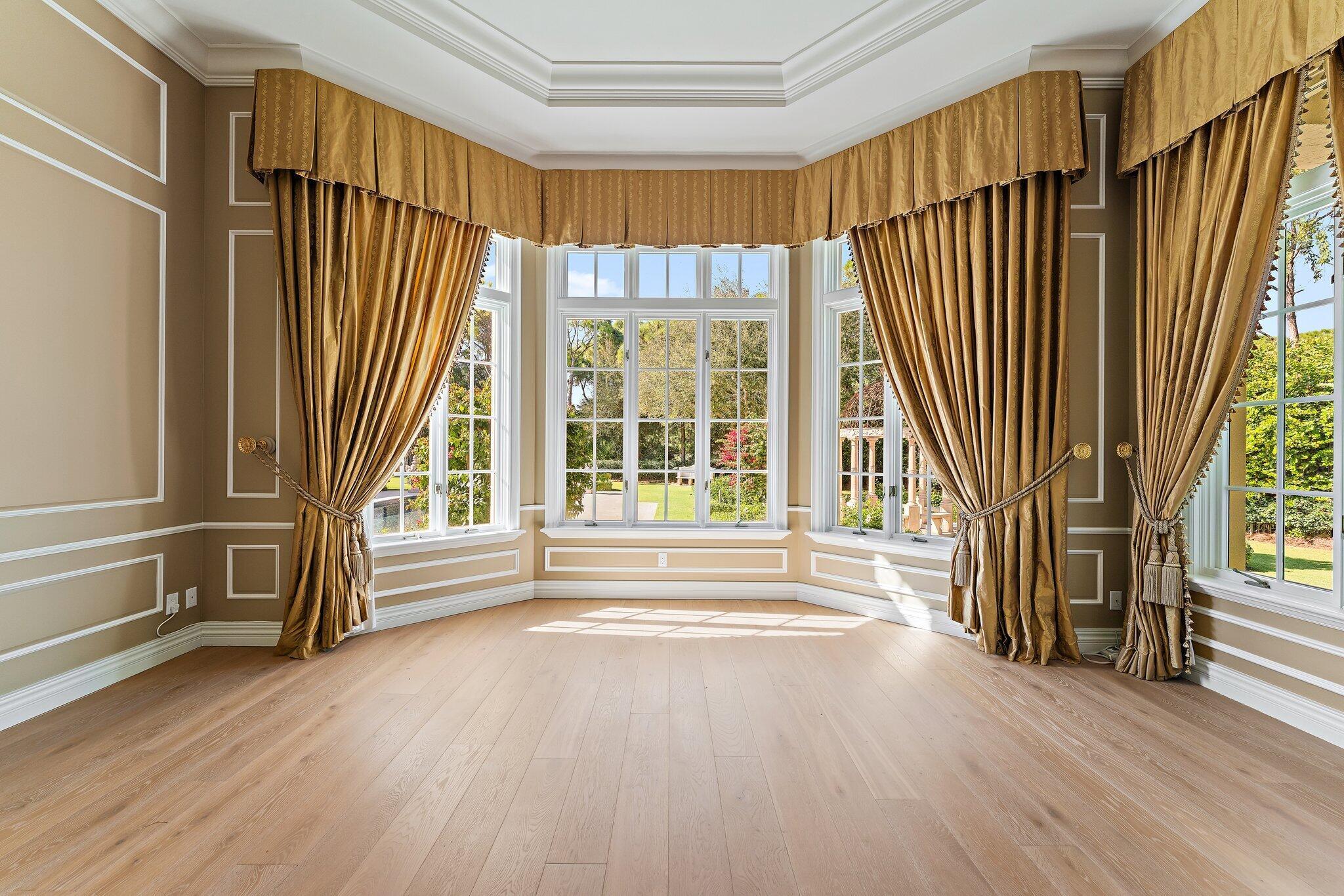 BEARS CLUB - Residential