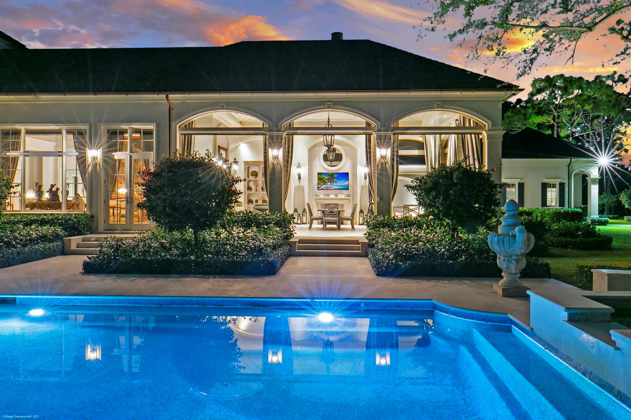 BEARS CLUB - Residential