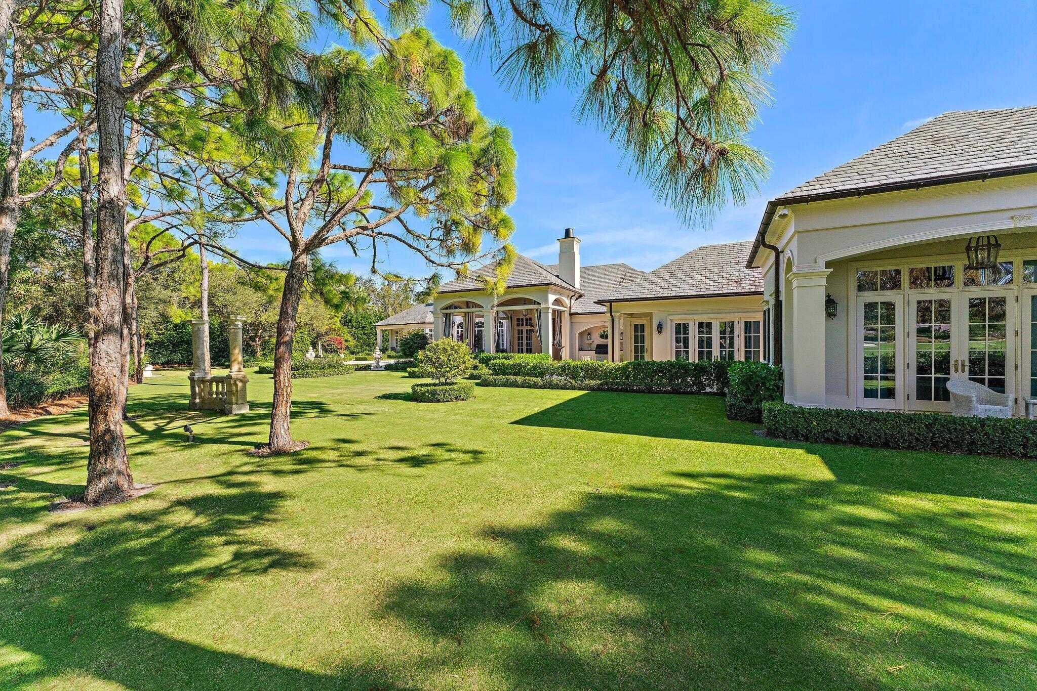 BEARS CLUB - Residential