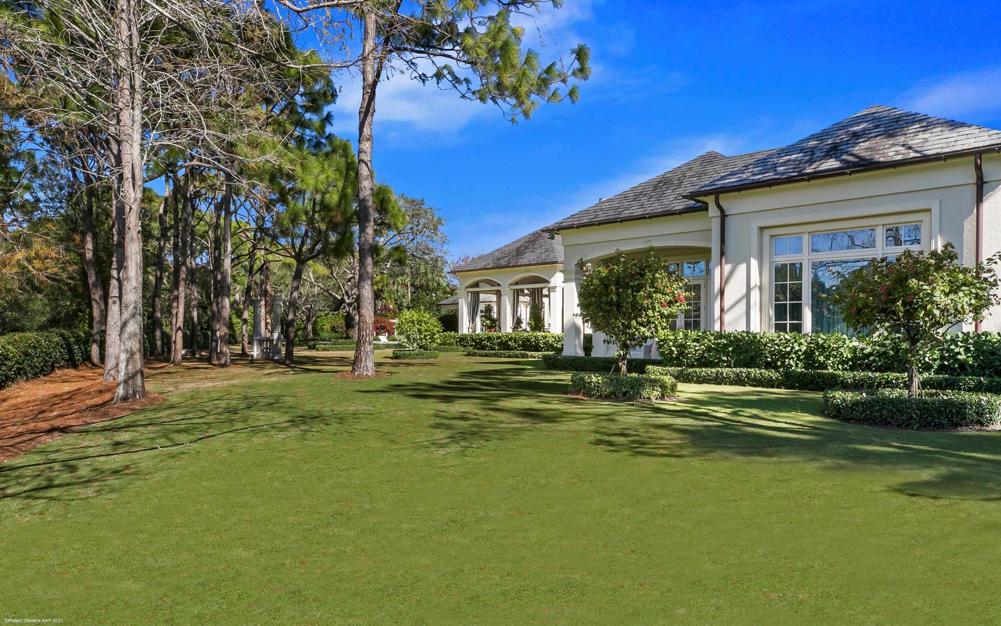 BEARS CLUB - Residential