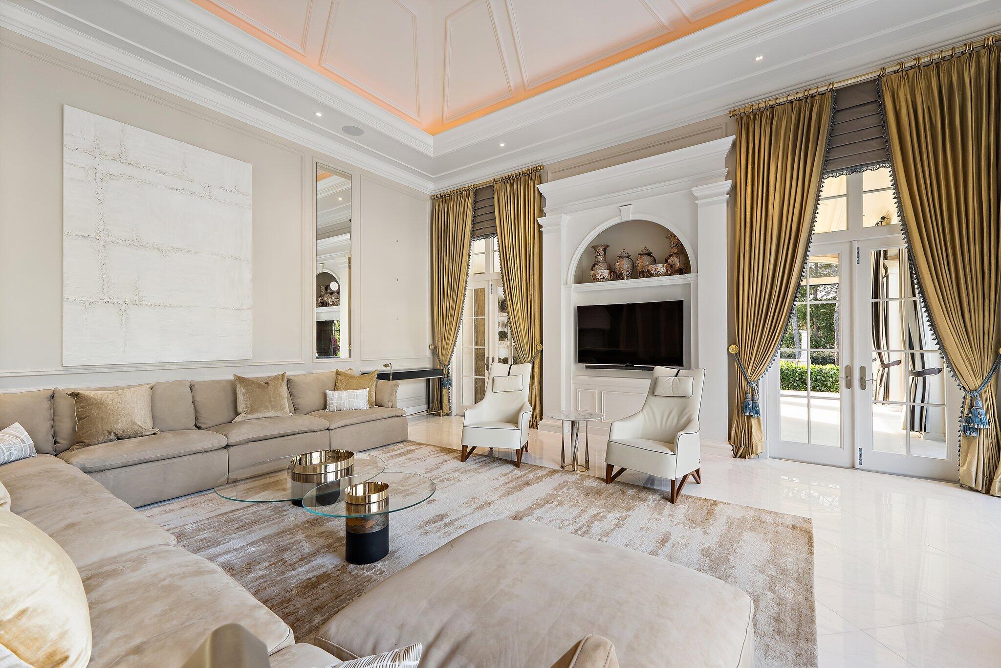 BEARS CLUB - Residential