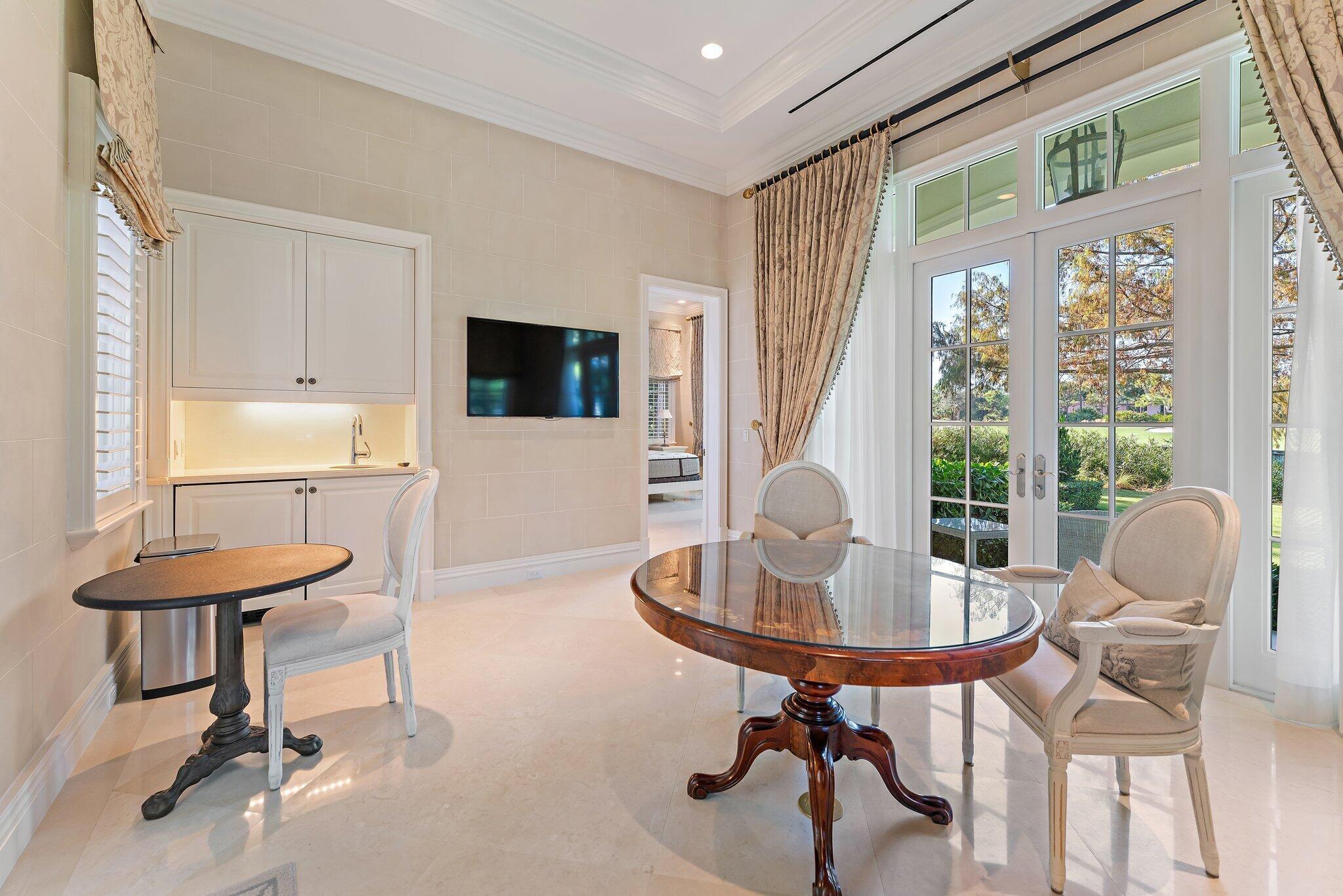 BEARS CLUB - Residential