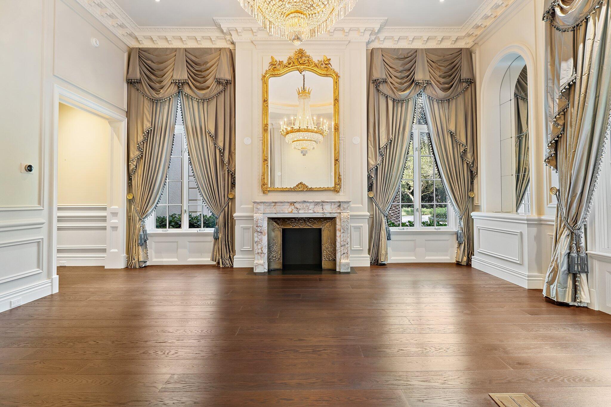 BEARS CLUB - Residential