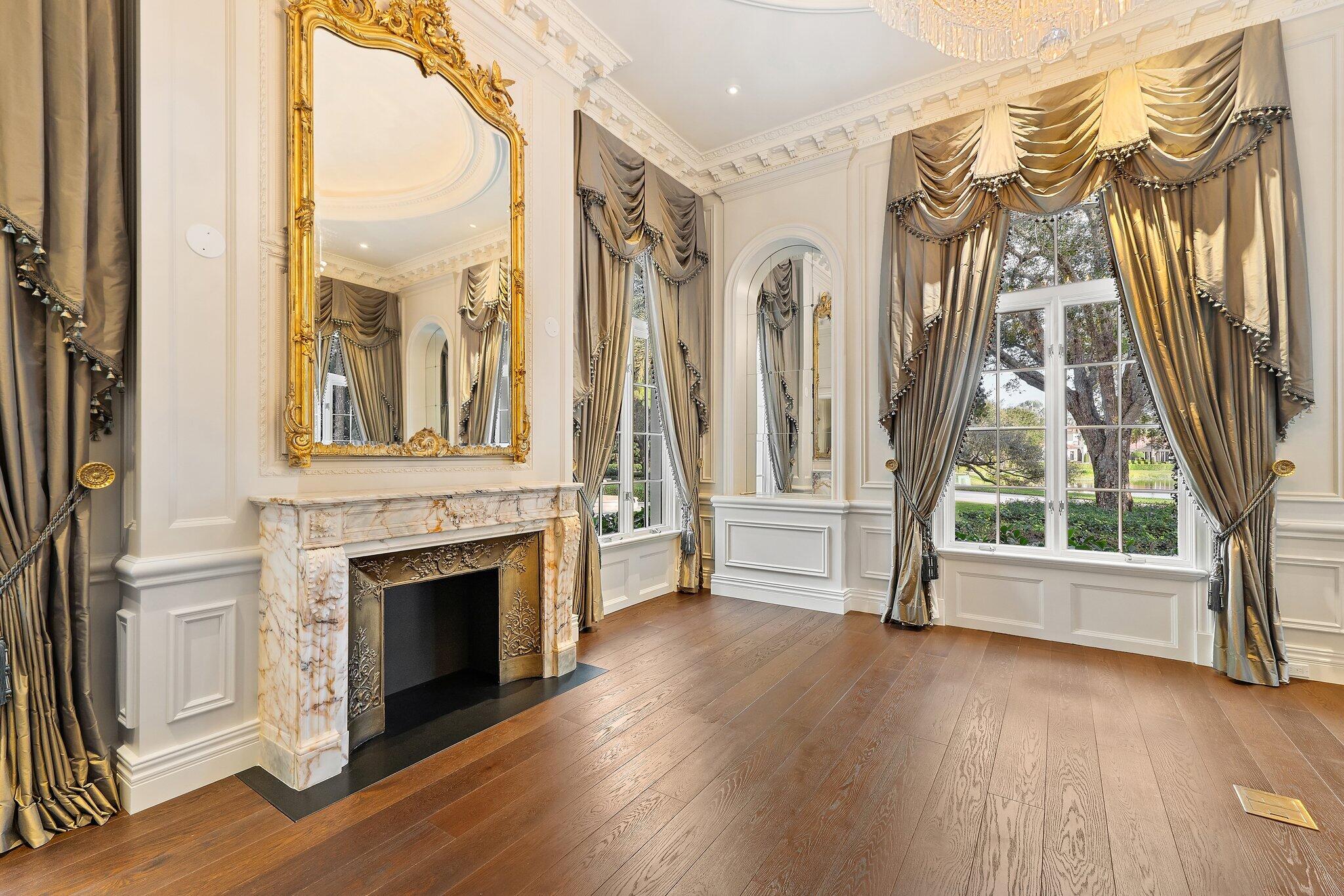 BEARS CLUB - Residential