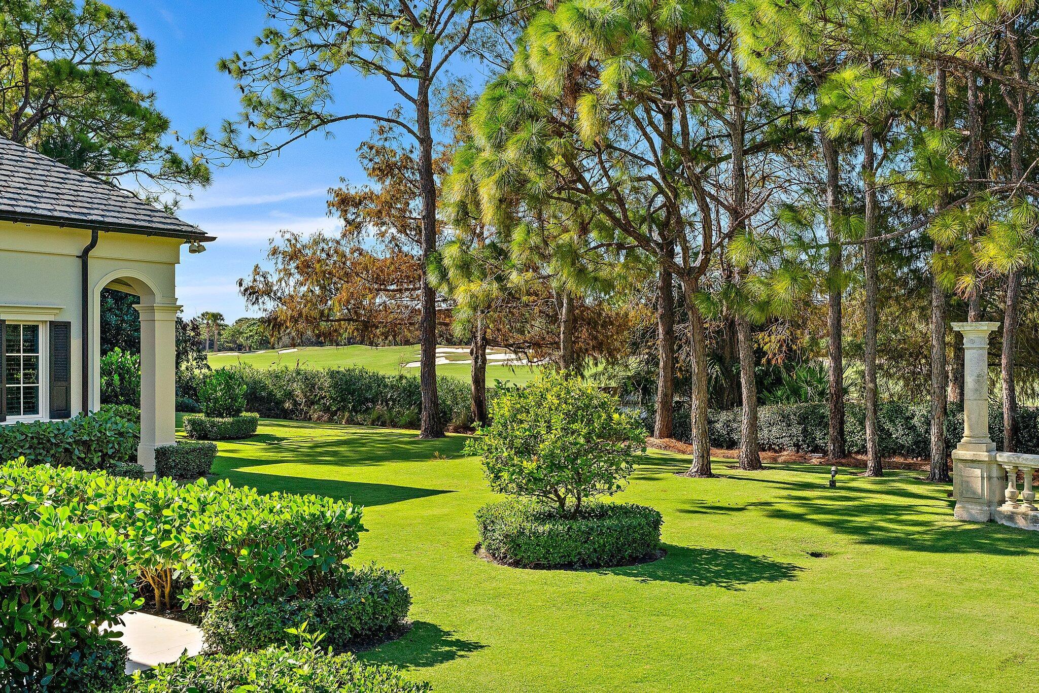 BEARS CLUB - Residential