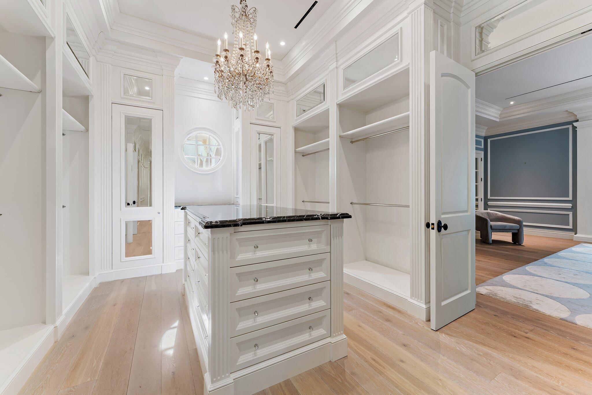 BEARS CLUB - Residential