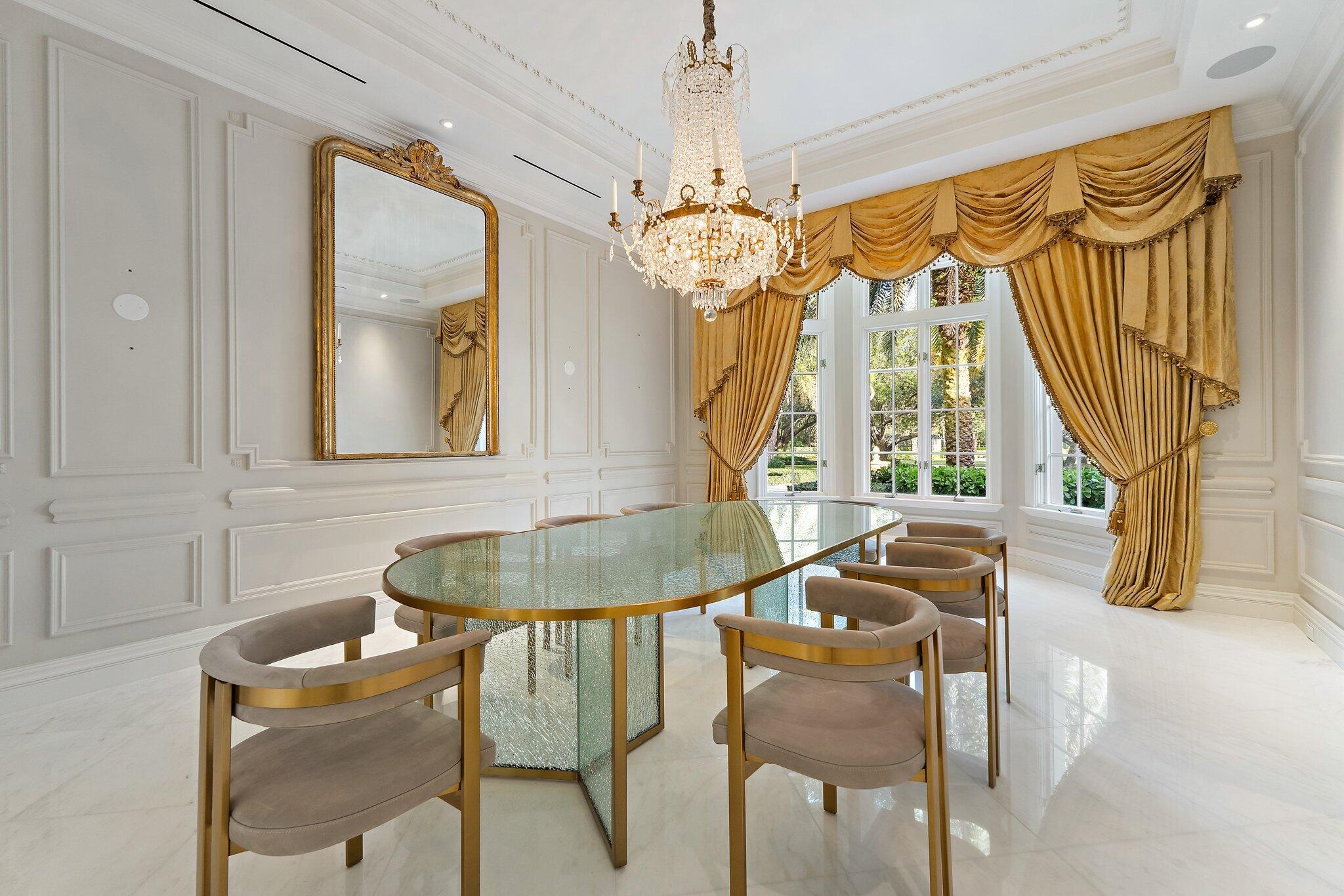 BEARS CLUB - Residential