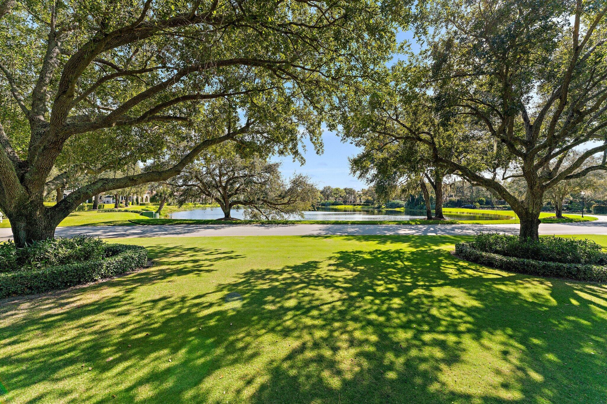 BEARS CLUB - Residential