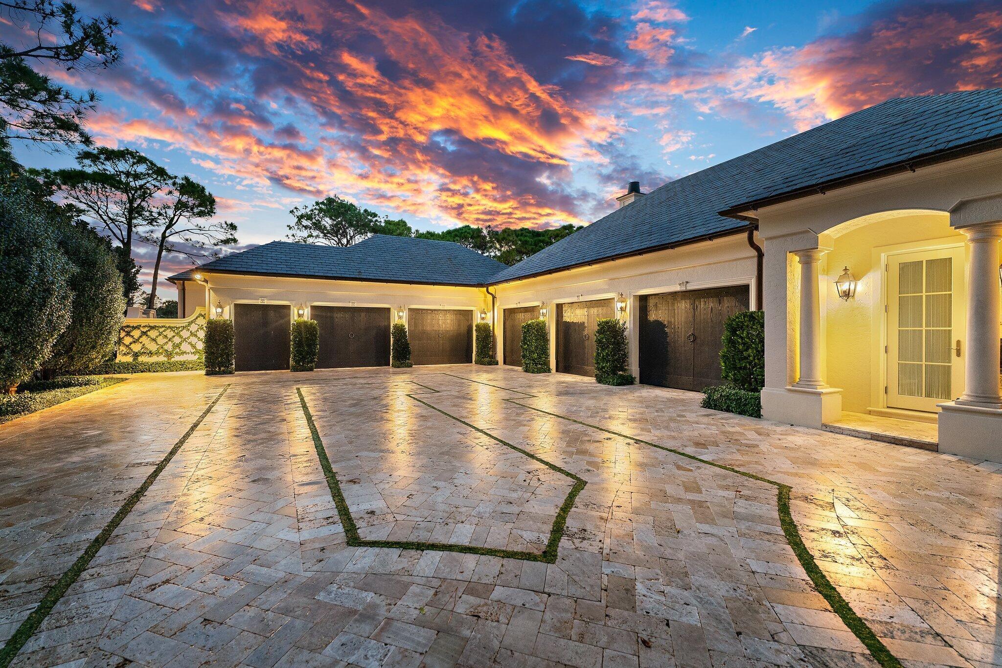 BEARS CLUB - Residential