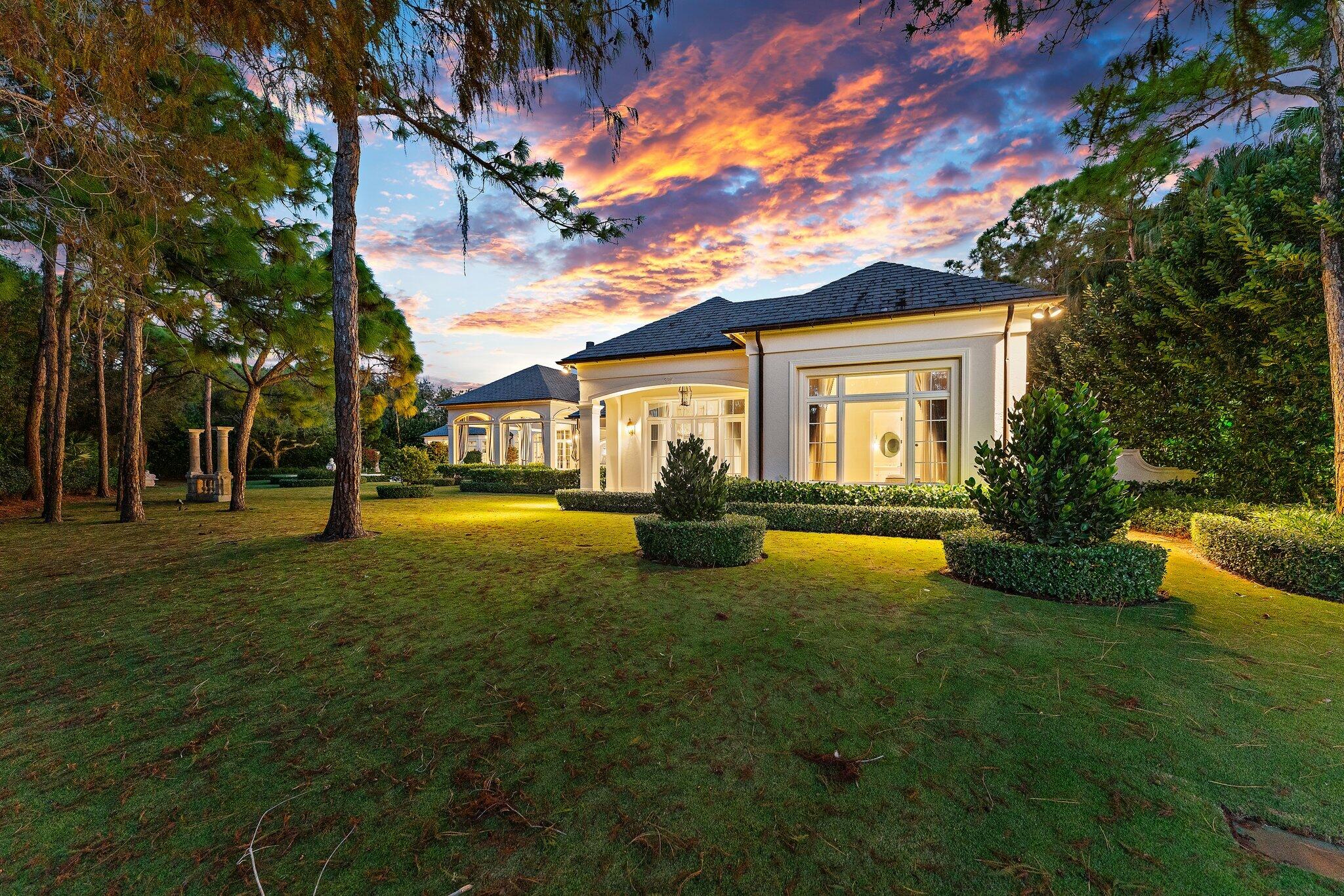 BEARS CLUB - Residential