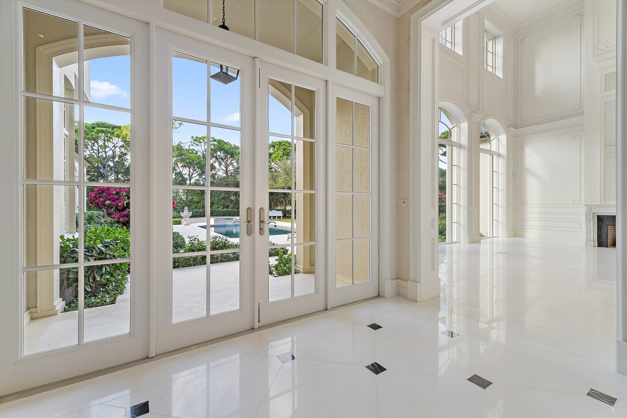 BEARS CLUB - Residential