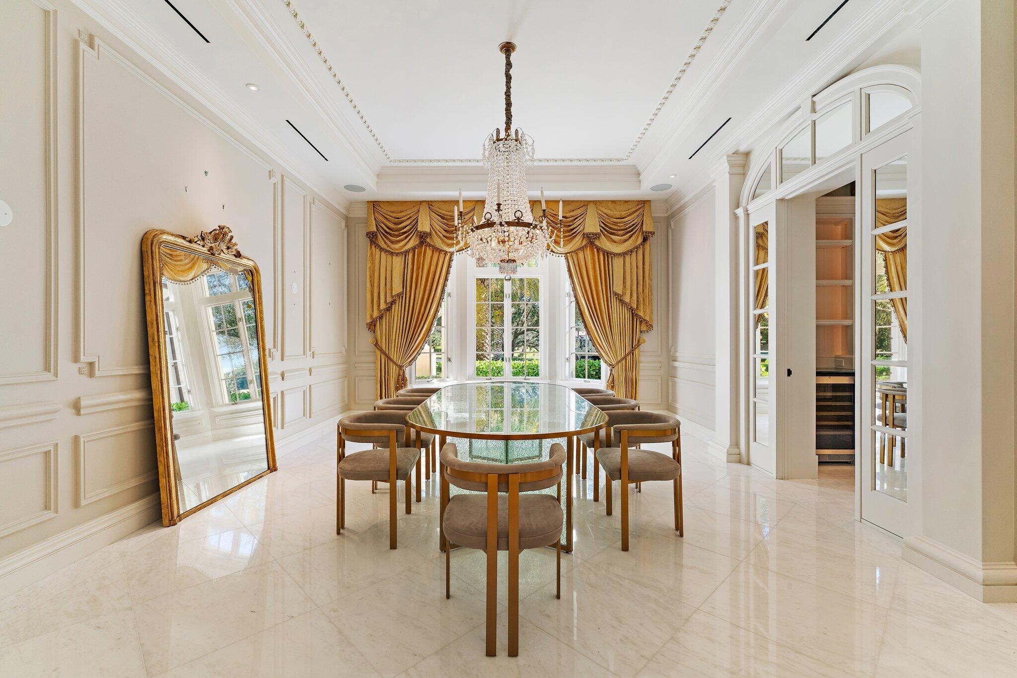 BEARS CLUB - Residential